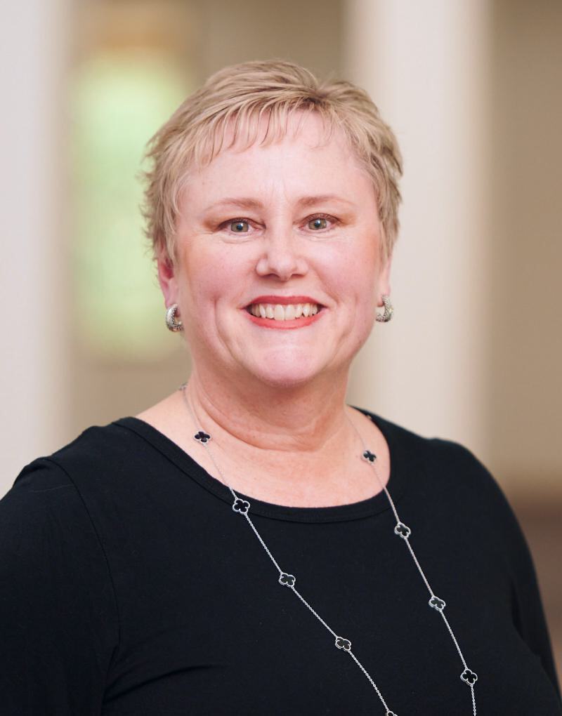 Julie Pierce | Team | IVP